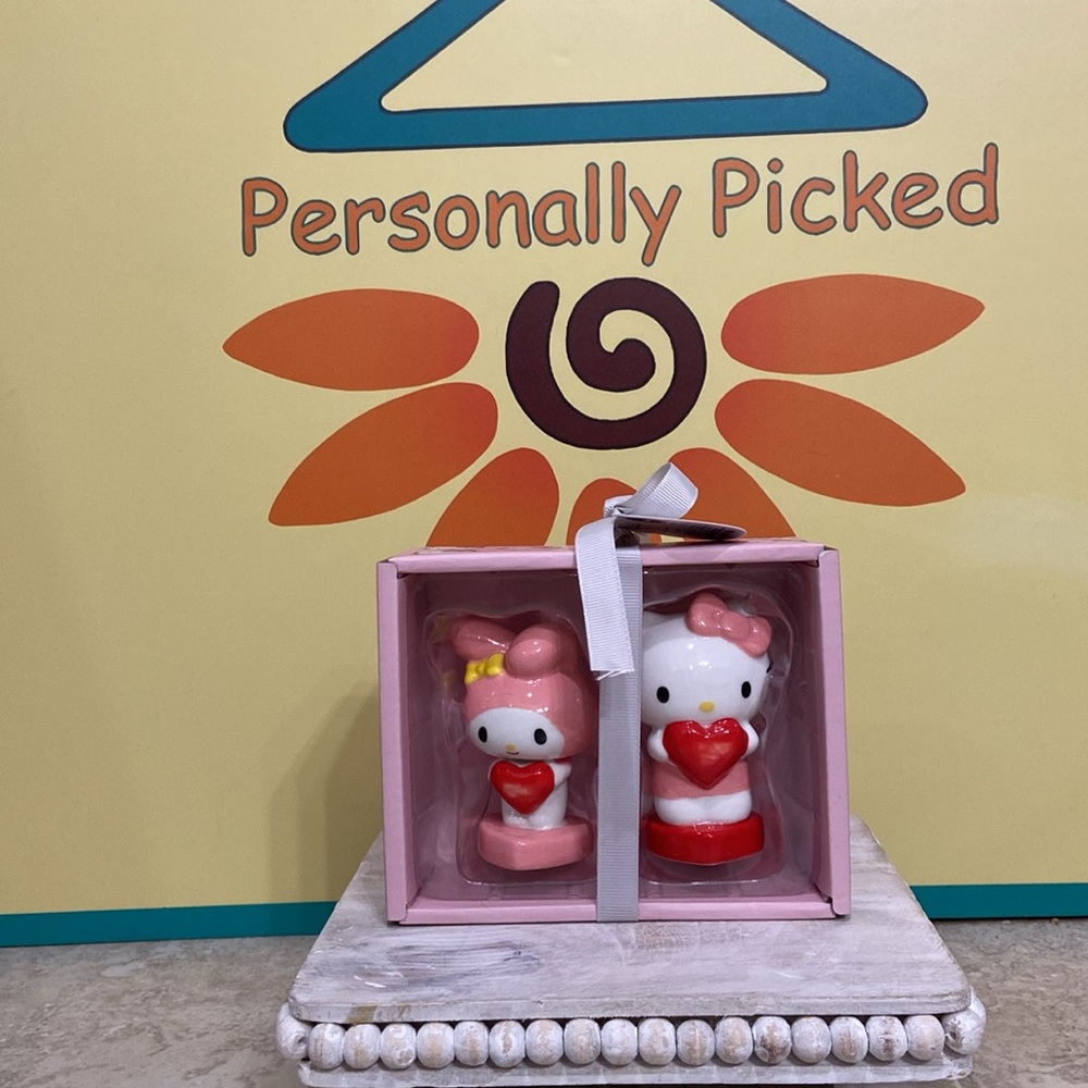 Blue Sky Clayworks “HELLO KITTY & MY MELODY” S&P Set